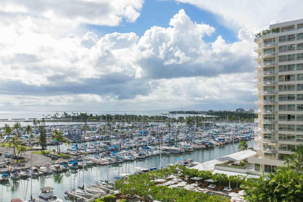 Ilikai Tower One Bedroom Harbor View Χονολουλού Δωμάτιο φωτογραφία