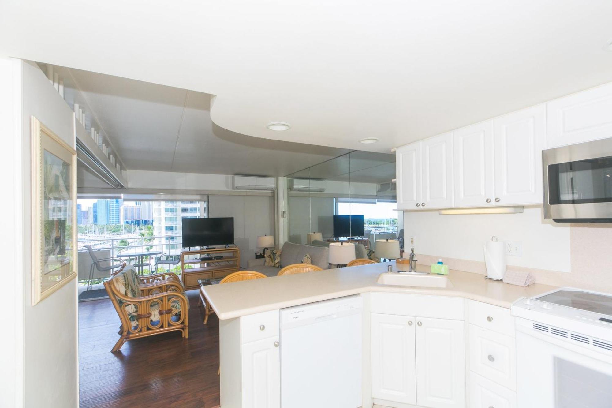 Ilikai Tower One Bedroom Harbor View Χονολουλού Δωμάτιο φωτογραφία